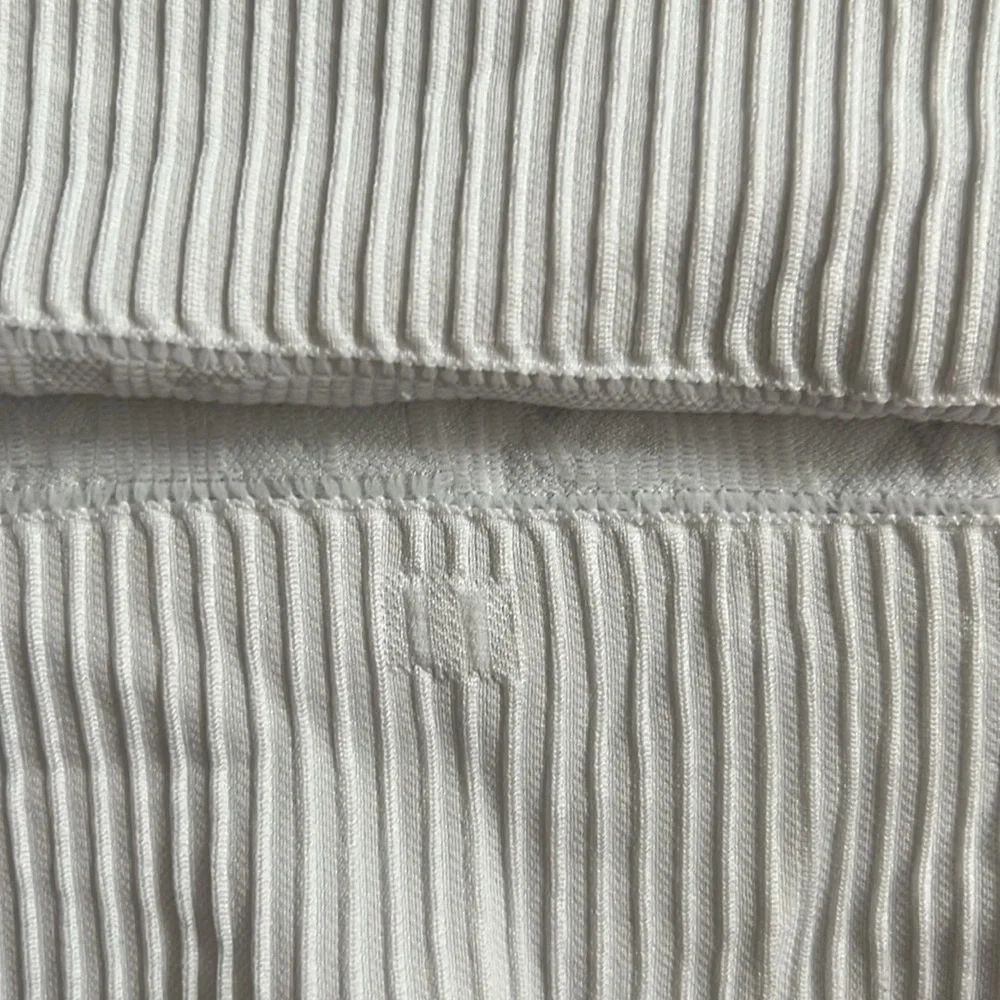 Lululemon Floral Textured Rest Less Pullover - Picture 5 of 9